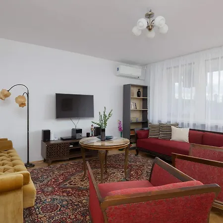 Atmospheric In The Center With Air Conditioned Living By Renters